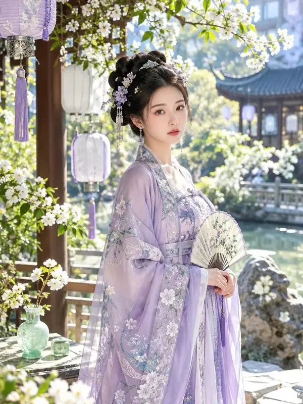 窥见众人前程，我捡漏未来权臣封面
